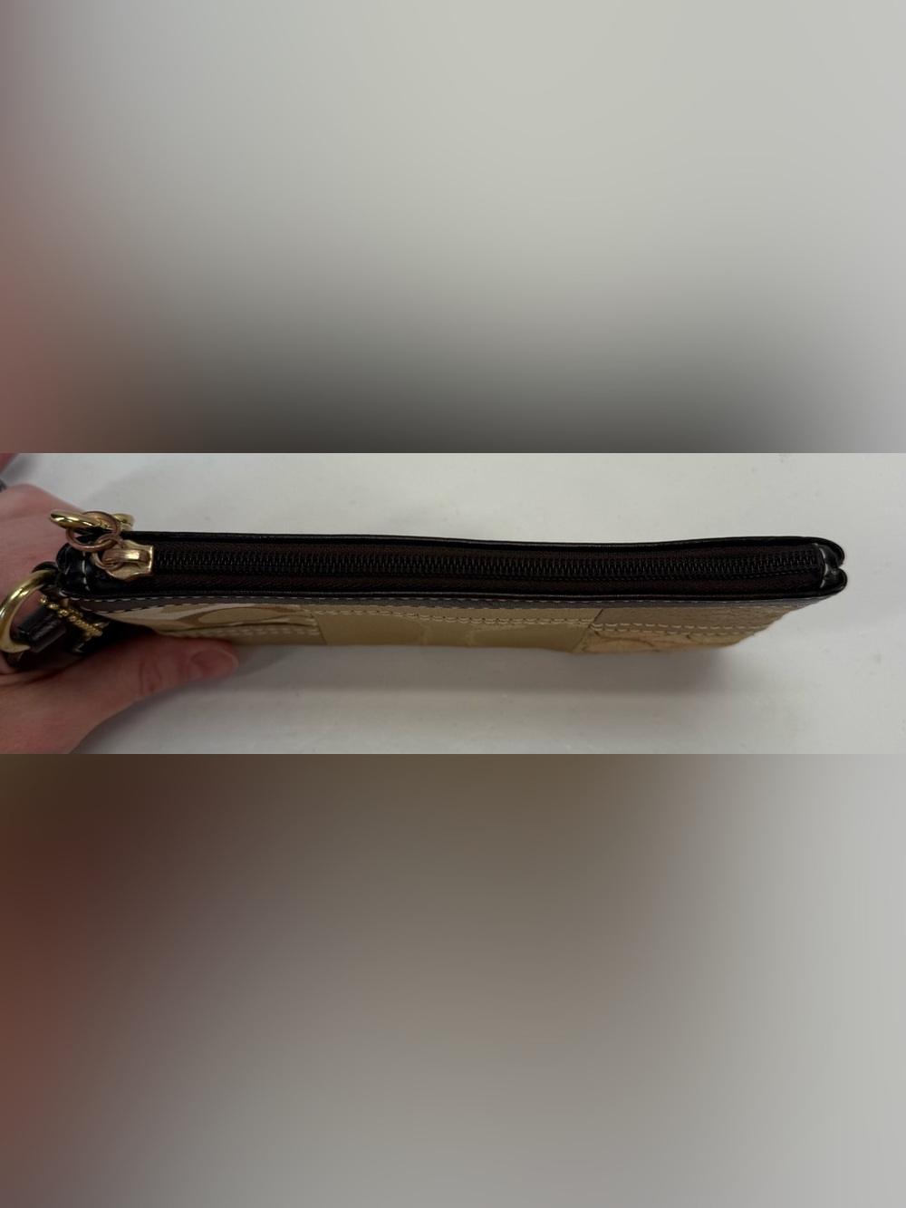 Vintage Y2K Coach Metallic Patchwork Wristlet - Gold and Tan - Picture 9 of 15